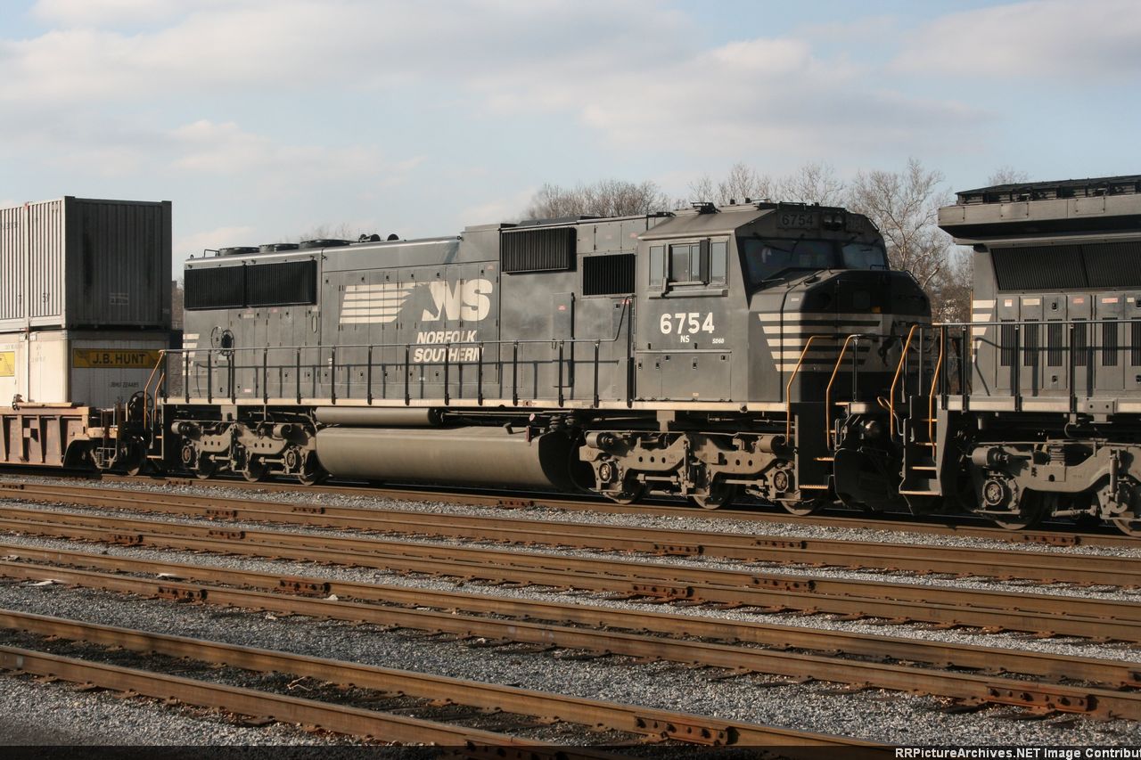 NS 6754